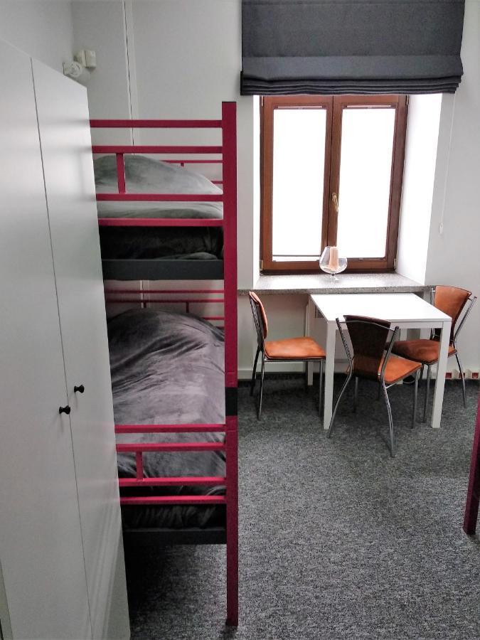 Rodmos Hostel Lublin Eksteriør bilde
