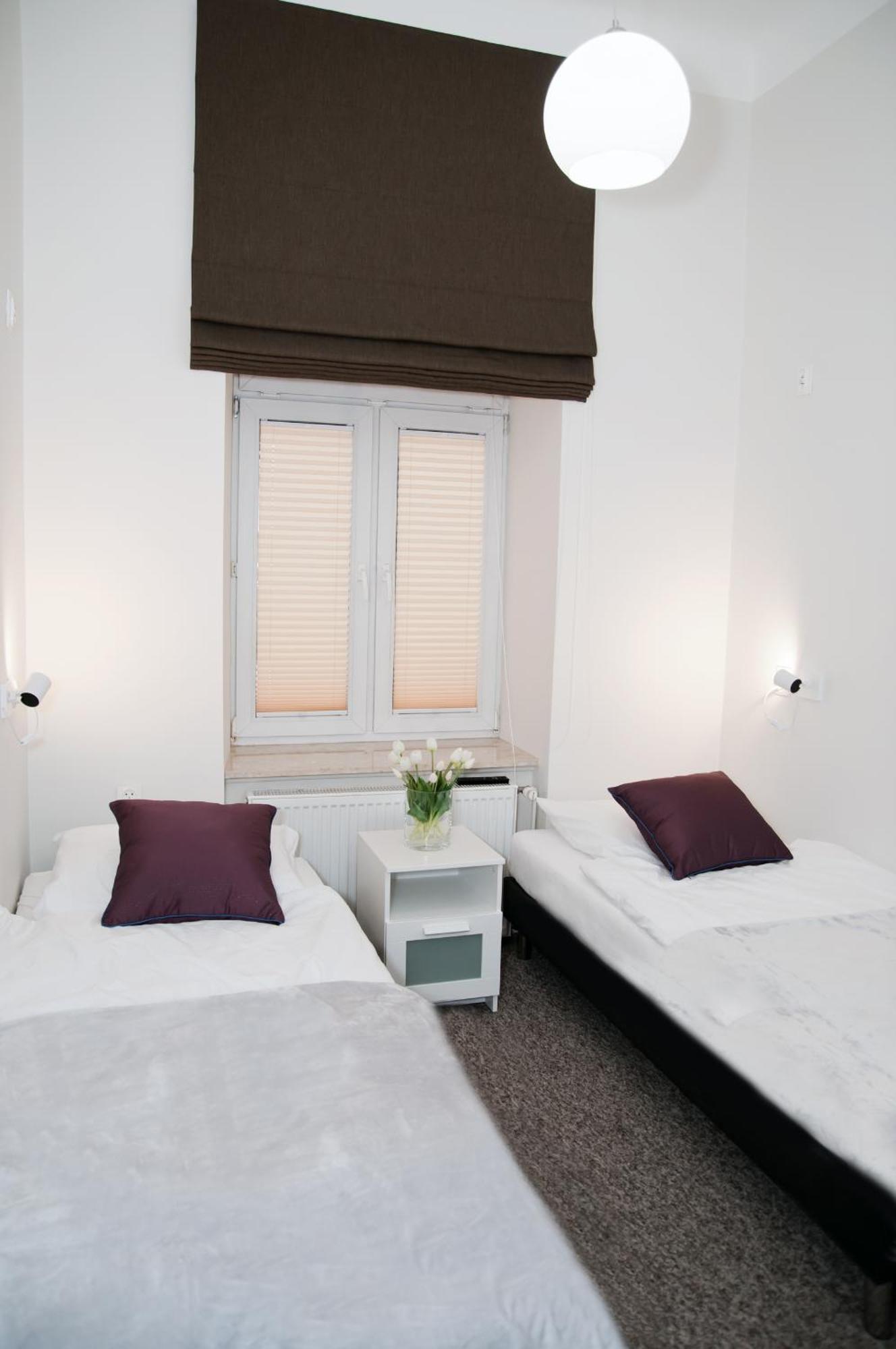 Rodmos Hostel Lublin Eksteriør bilde
