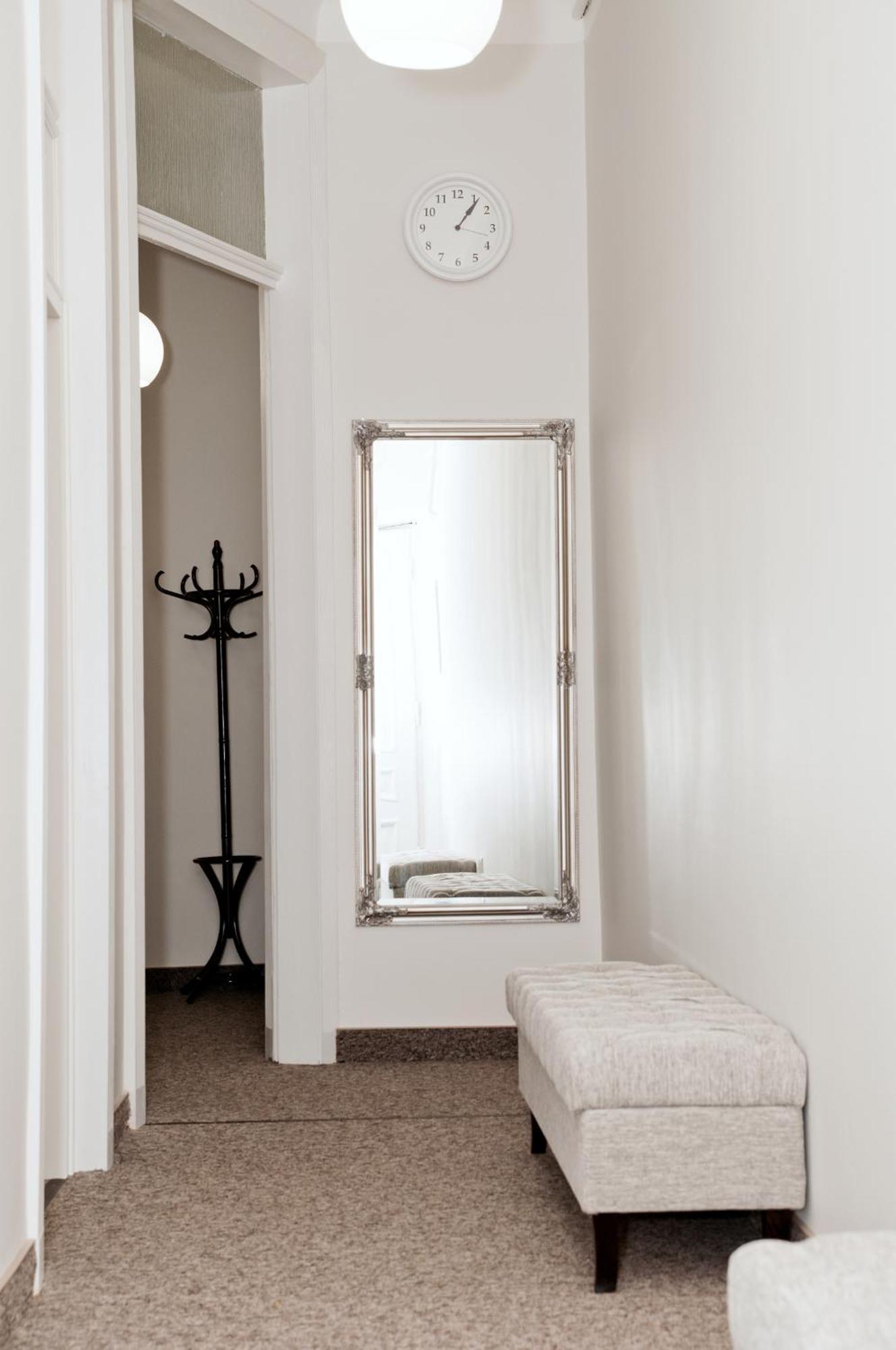 Rodmos Hostel Lublin Eksteriør bilde
