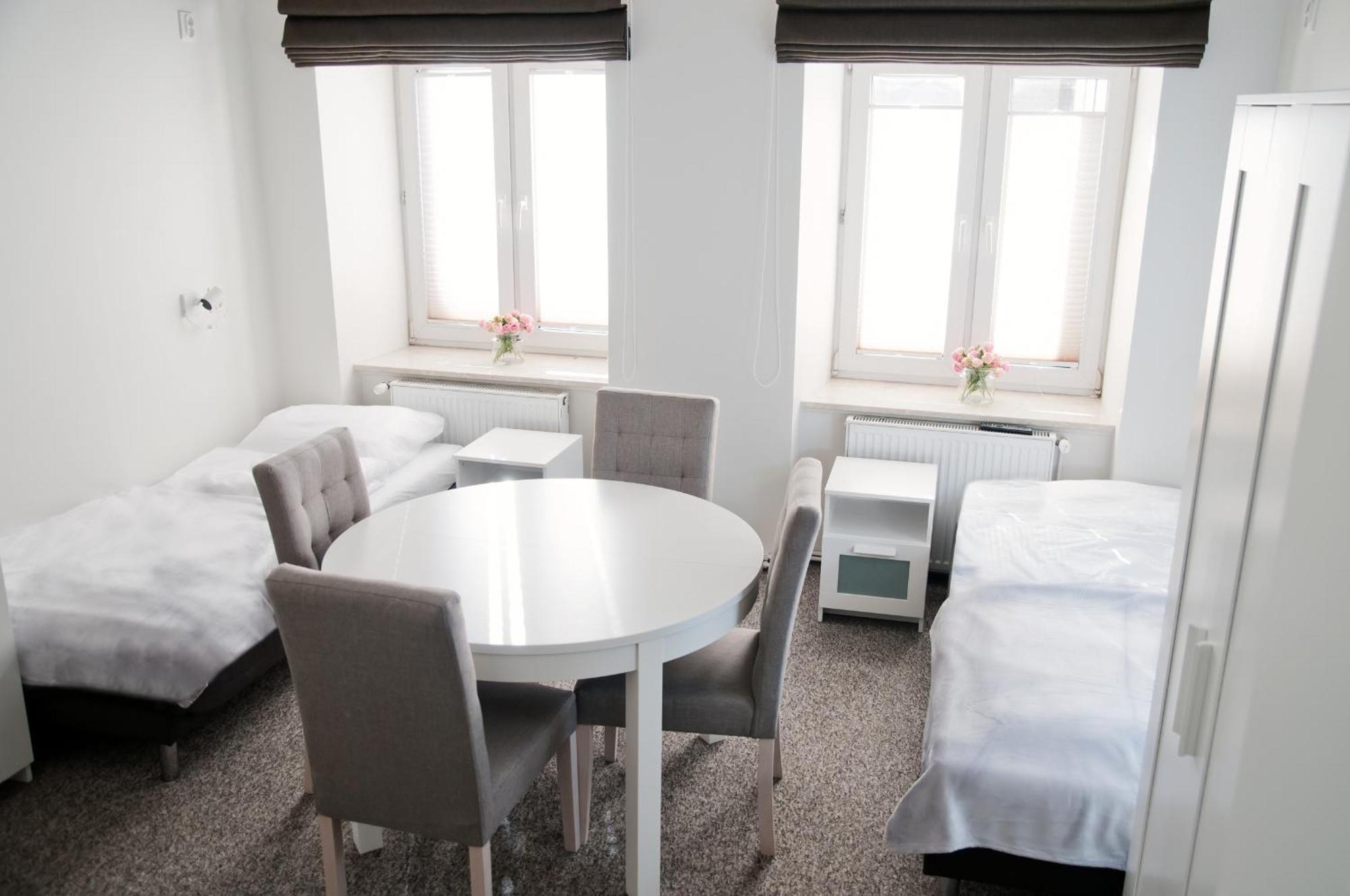 Rodmos Hostel Lublin Eksteriør bilde